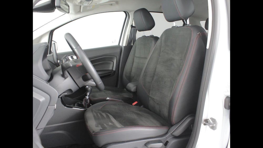 Ford EcoSport usata a Palermo (11)