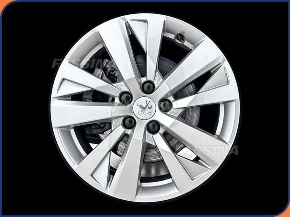 Peugeot 5008 usata a Milano (7)