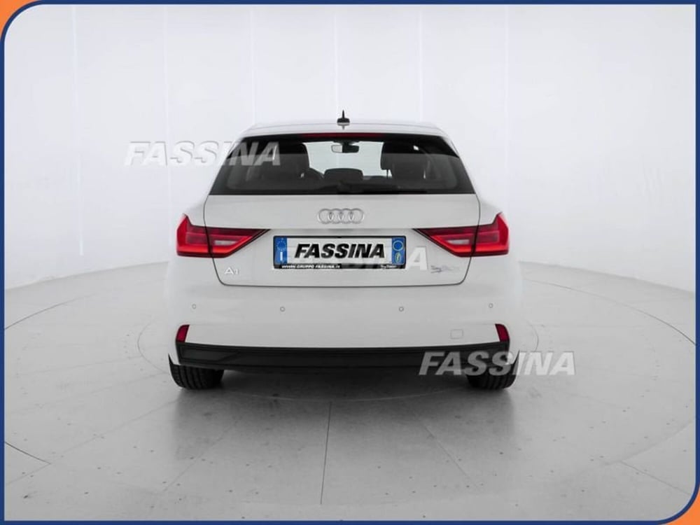 Audi A1 allstreet usata a Milano (5)
