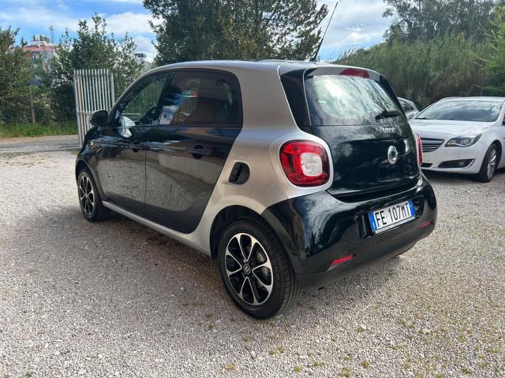 smart forfour usata a Roma (3)