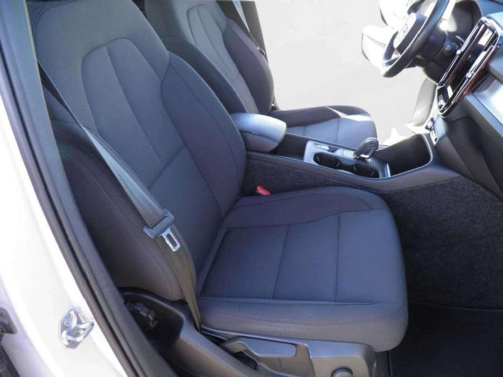 VOLVO Veicoli Commerciali XC40 usata a Firenze (15)