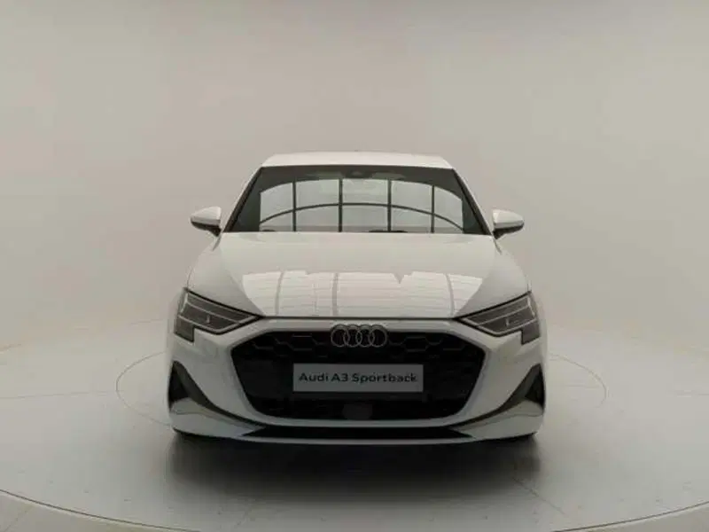 Audi A3 Sportback nuova a Avellino (2)