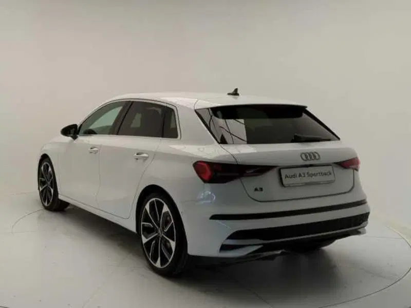 Audi A3 Sportback nuova a Avellino (5)