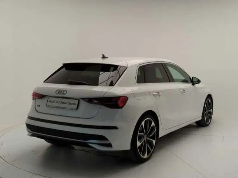 Audi A3 Sportback nuova a Avellino (7)