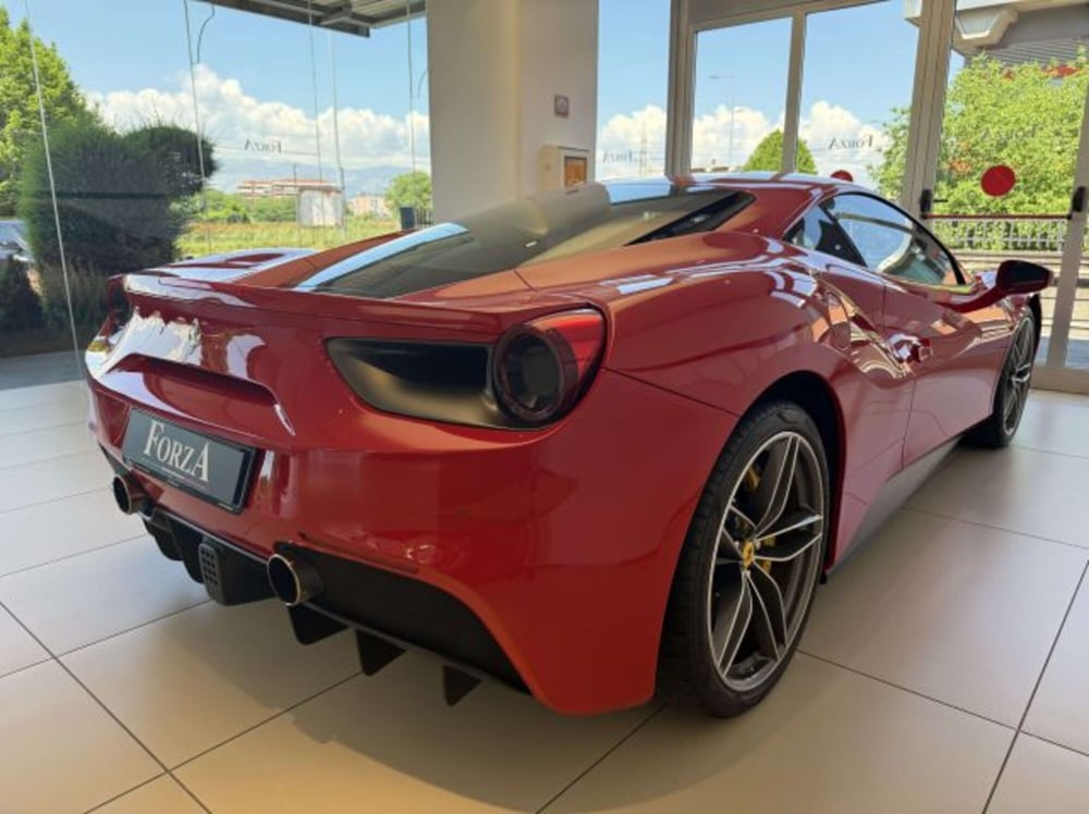 Ferrari 488 Coupé usata a Torino (14)