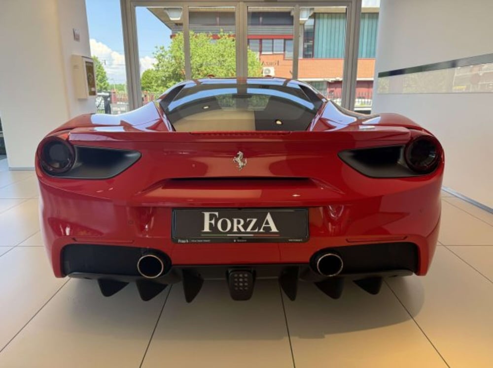 Ferrari 488 Coupé usata a Torino (15)