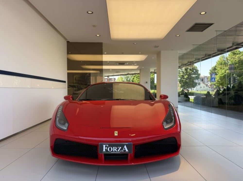 Ferrari 488 Coupé usata a Torino (2)