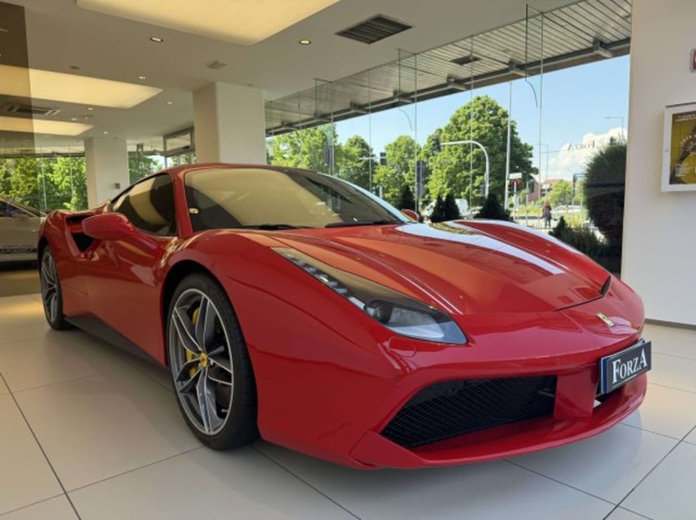 Ferrari 488 Coupé usata a Torino (3)