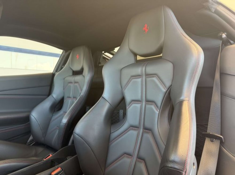 Ferrari 488 Coupé usata a Torino (8)