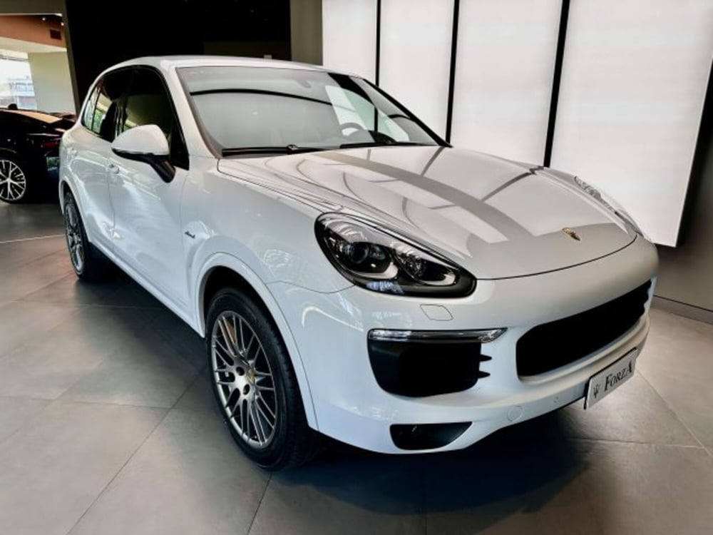 Porsche Cayenne usata a Torino (3)