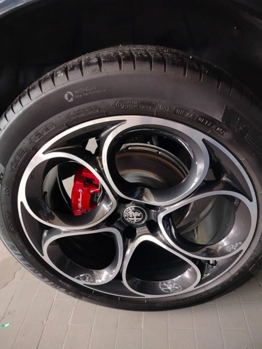Alfa Romeo Stelvio usata a Forlì-Cesena (12)