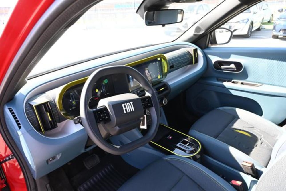 Fiat Grande Panda nuova a Torino (12)