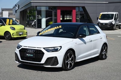 Audi A1 Sportback Sportback 30 1.0 tfsi Business 110cv s-tronic del 2023 usata a Pianezza