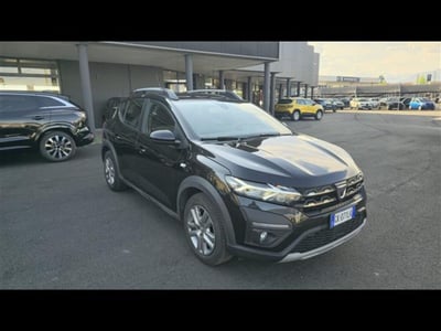 Dacia Sandero Stepway 1.0 TCe 100 CV ECO-G Comfort del 2022 usata a Ivrea