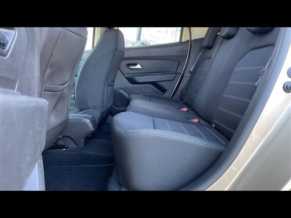 Dacia Duster usata a Parma (15)