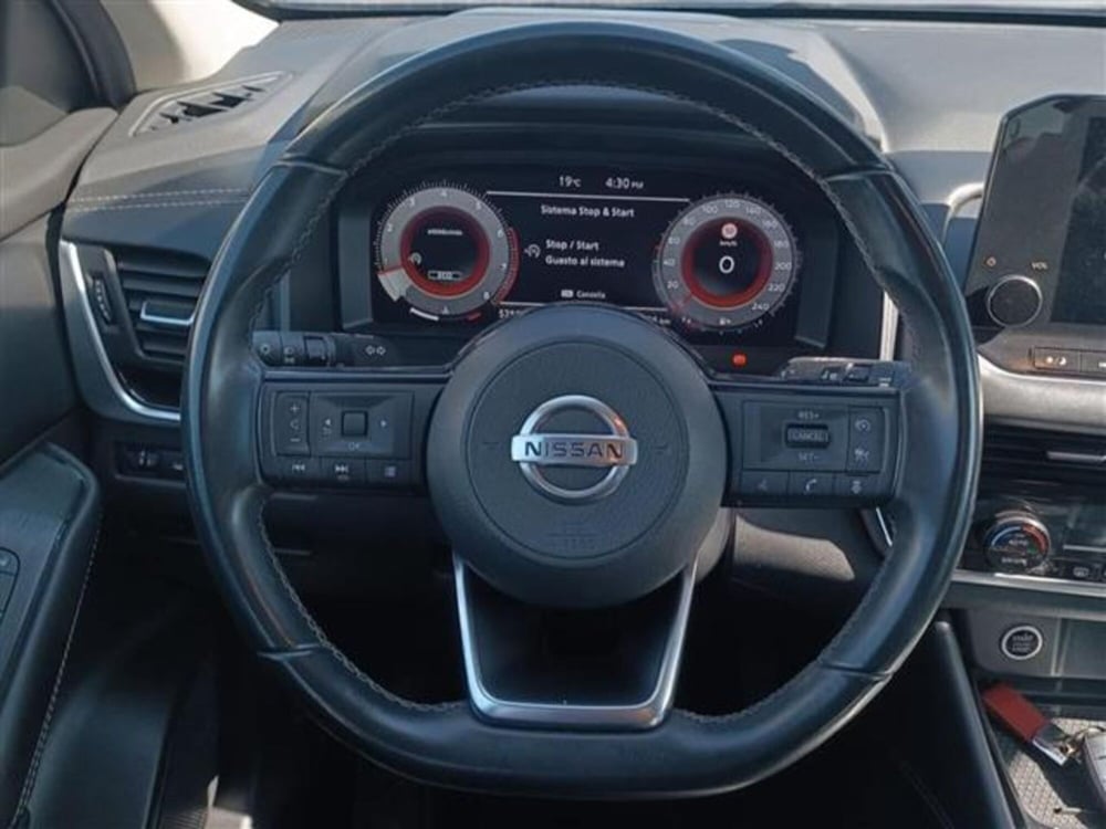 Nissan Qashqai usata a Livorno (11)