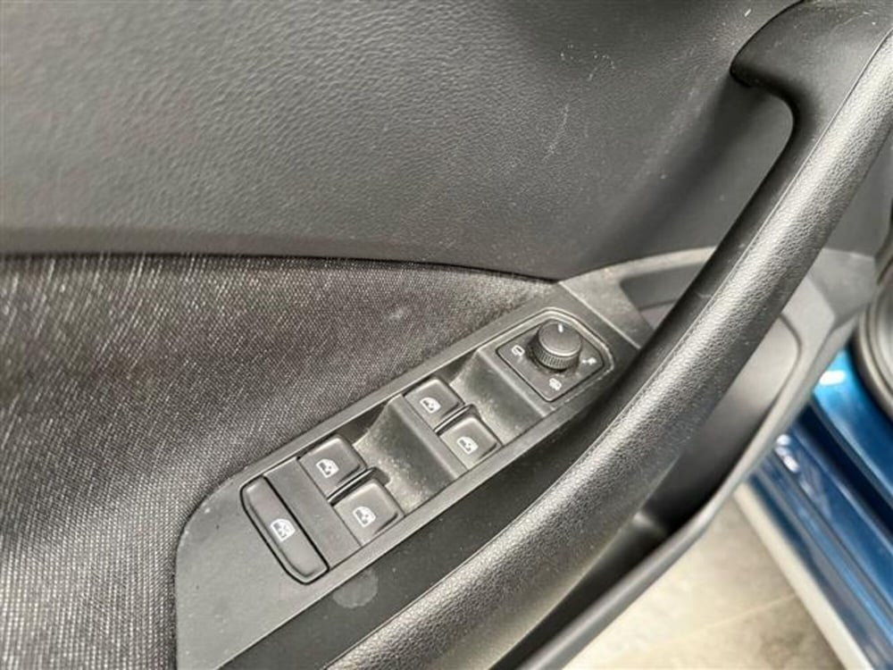 Skoda Kamiq usata a Cremona (15)
