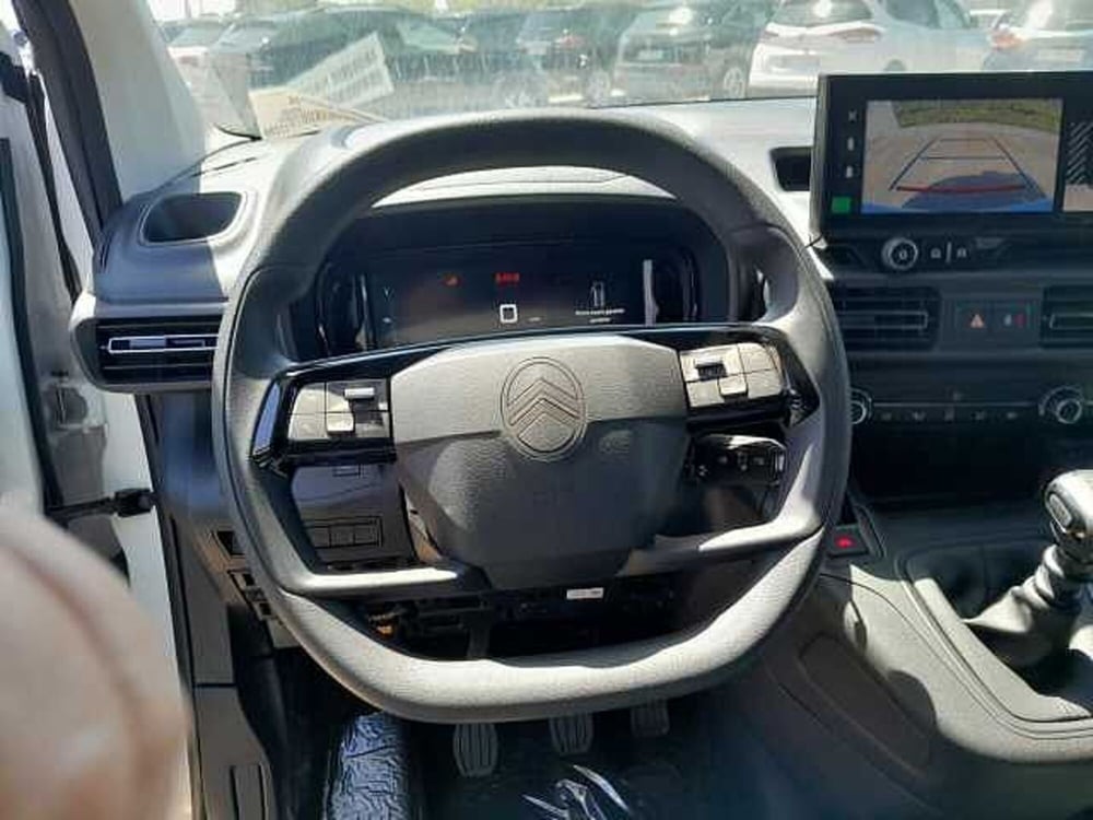 Citroen Berlingo nuova a Lecce (16)