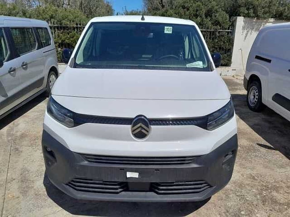 Citroen Berlingo nuova a Lecce (2)