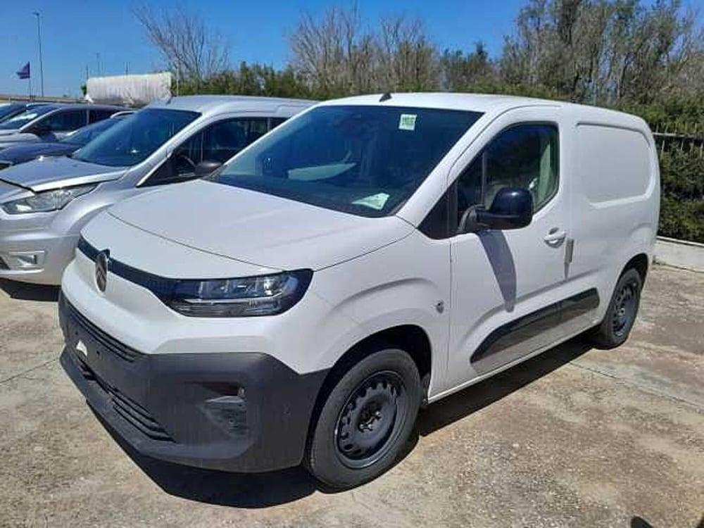 Citroen Berlingo nuova a Lecce (3)