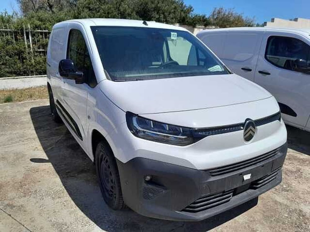 Citroen Berlingo nuova a Lecce (5)