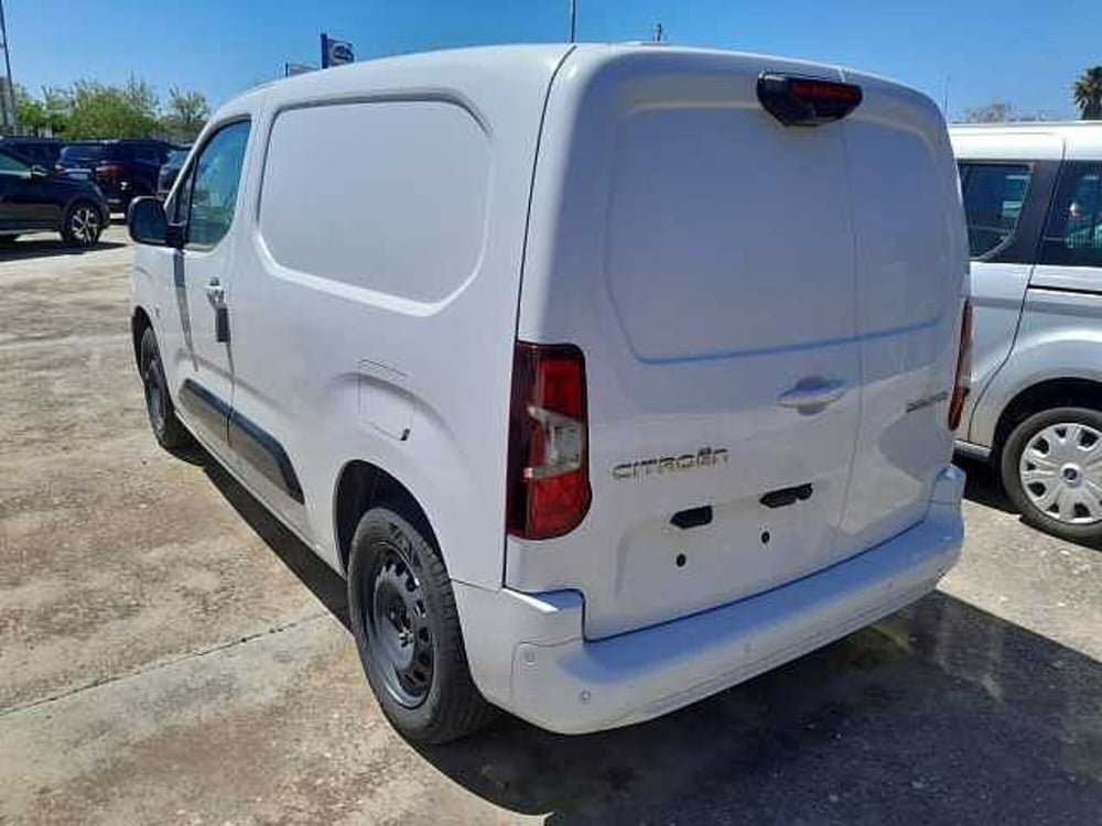 Citroen Berlingo nuova a Lecce (7)