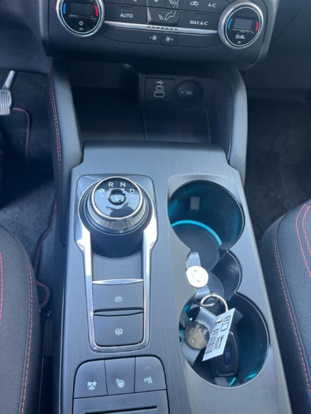 Ford Kuga usata a Lodi (10)
