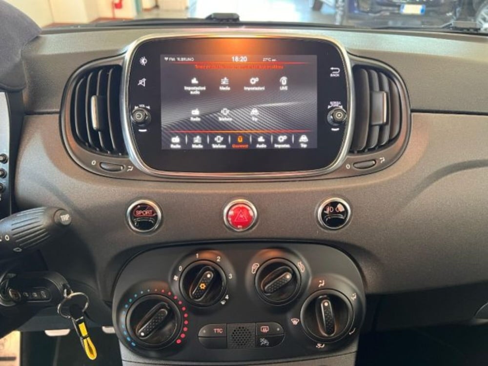 Abarth 595 Cabrio usata a Modena (7)