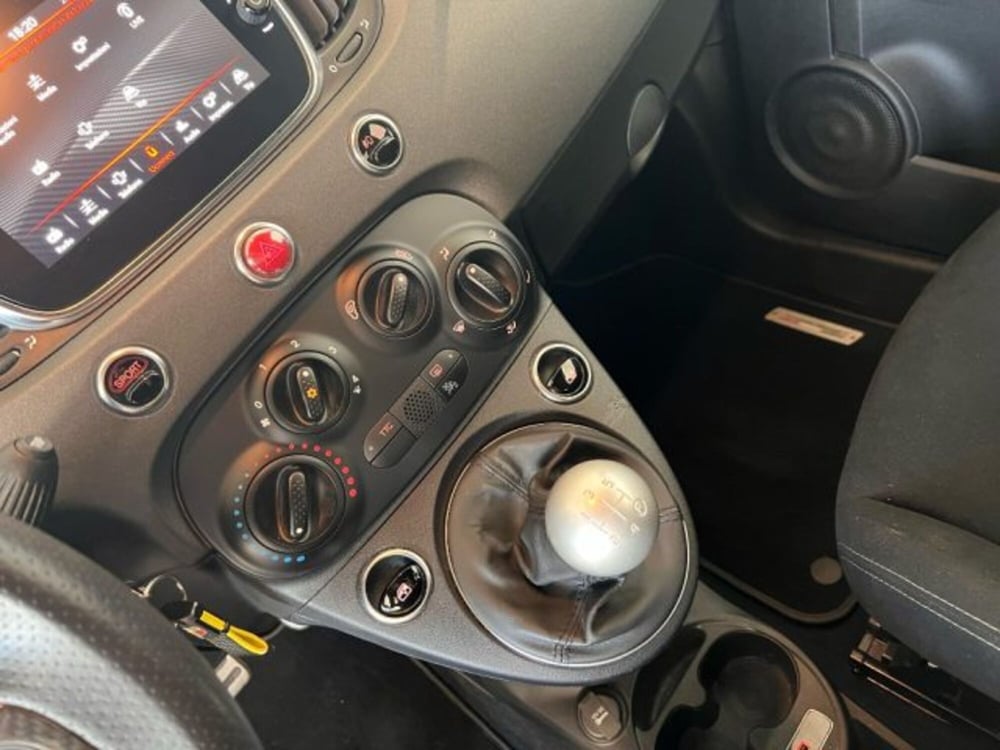 Abarth 595 Cabrio usata a Modena (9)