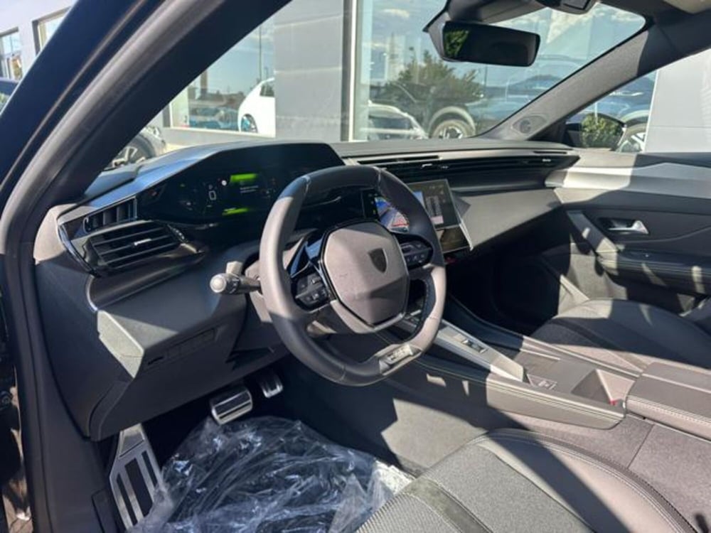Peugeot 308 SW nuova a Salerno (10)