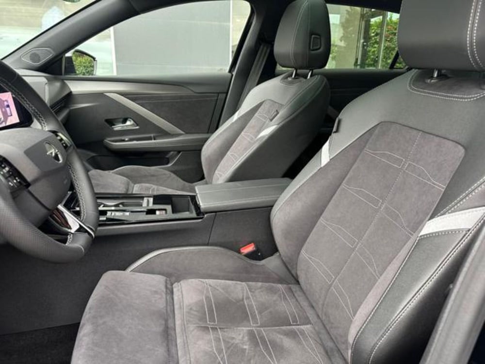 Opel Astra Station Wagon nuova a Salerno (11)