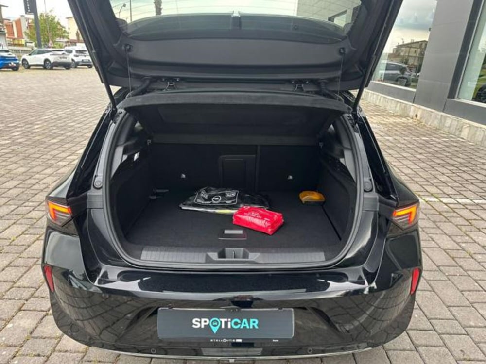 Opel Astra Station Wagon nuova a Salerno (20)