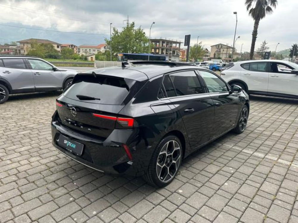 Opel Astra Station Wagon nuova a Salerno (6)