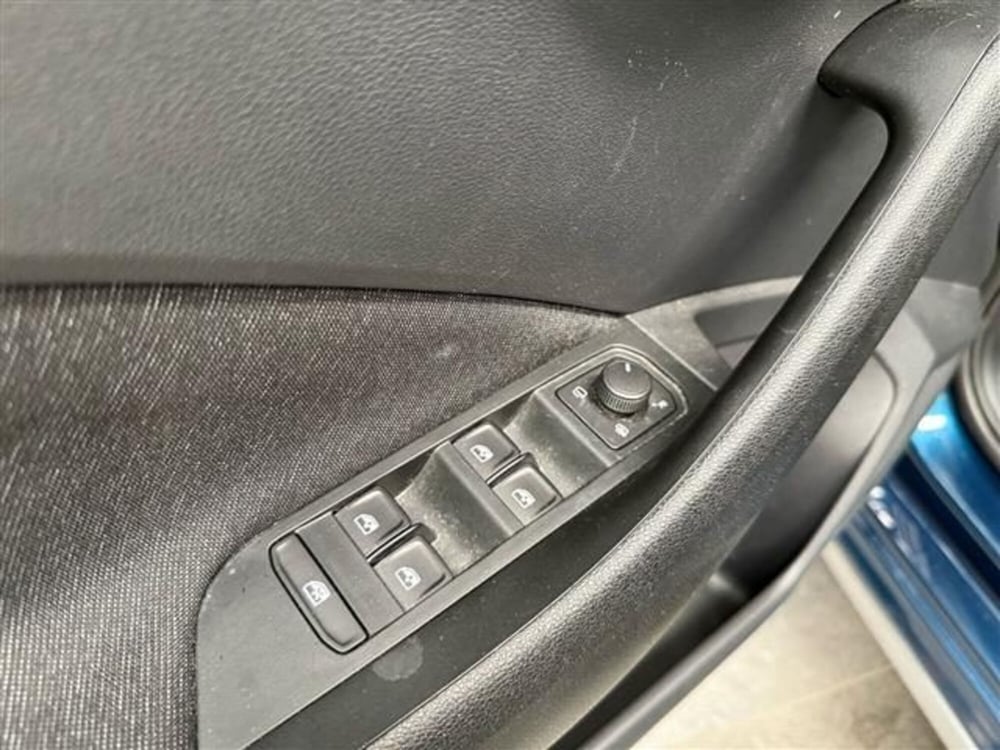 Skoda Kamiq usata a Cremona (15)