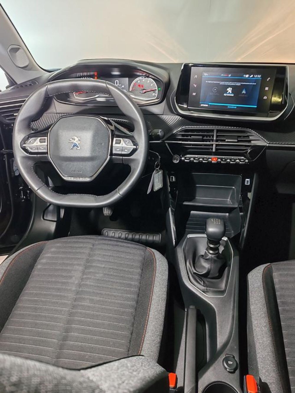 Peugeot 2008 usata a Torino (15)