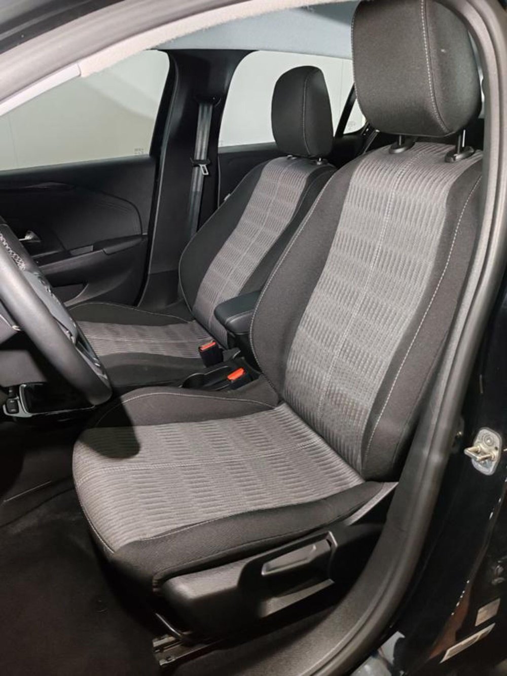 Opel Corsa usata a Torino (16)