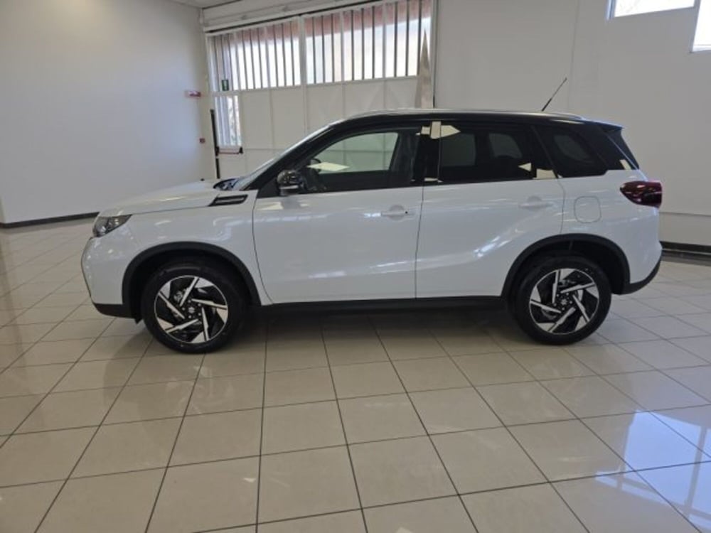 Suzuki Vitara nuova a Reggio Emilia (2)