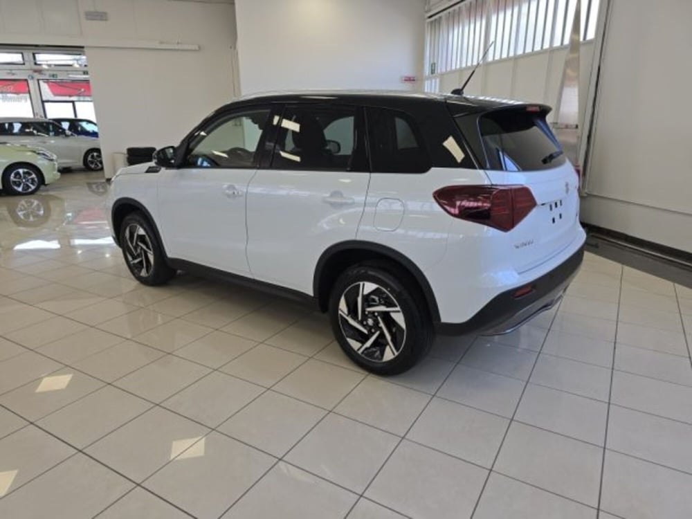 Suzuki Vitara nuova a Reggio Emilia (3)