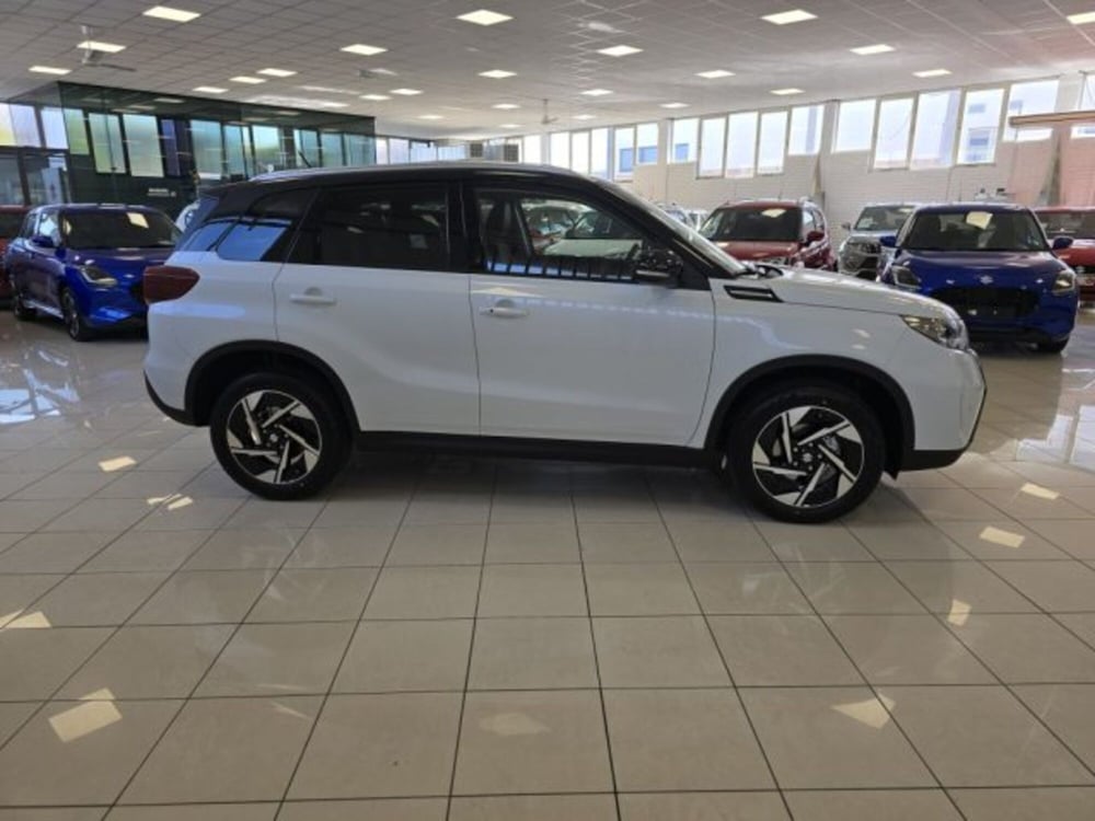 Suzuki Vitara nuova a Reggio Emilia (6)