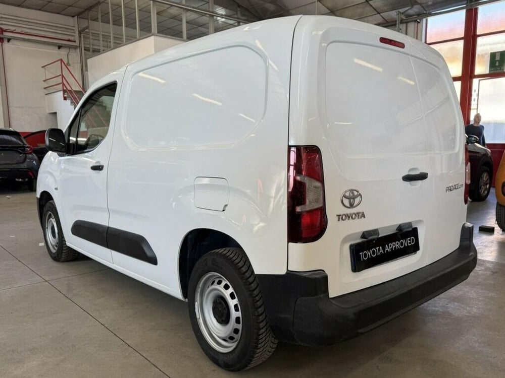 Toyota Proace City Furgone usata a Monza e Brianza (4)