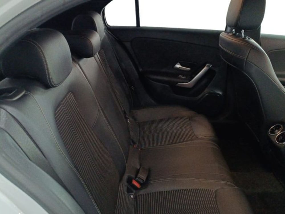 Mercedes-Benz Classe A usata a Catania (11)