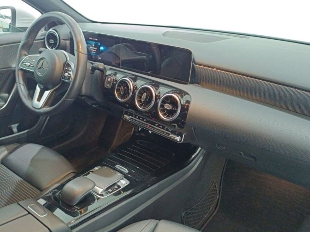 Mercedes-Benz Classe A usata a Catania (9)