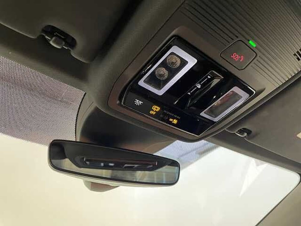 Volkswagen ID.4 usata a Ravenna (16)