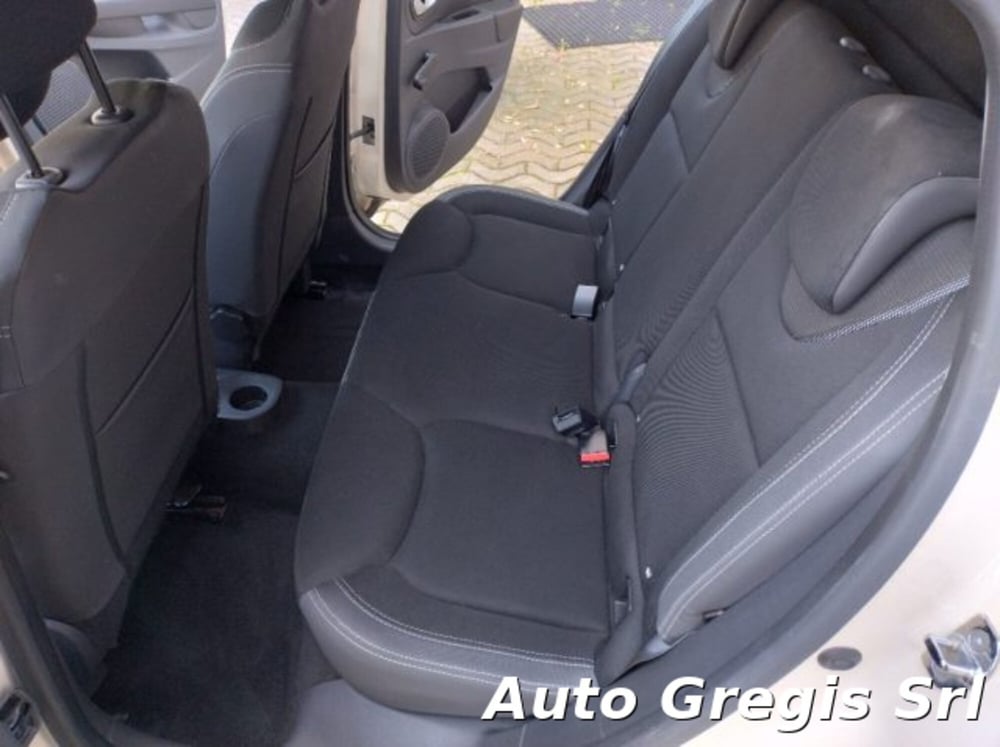 Renault Clio usata a Milano (15)