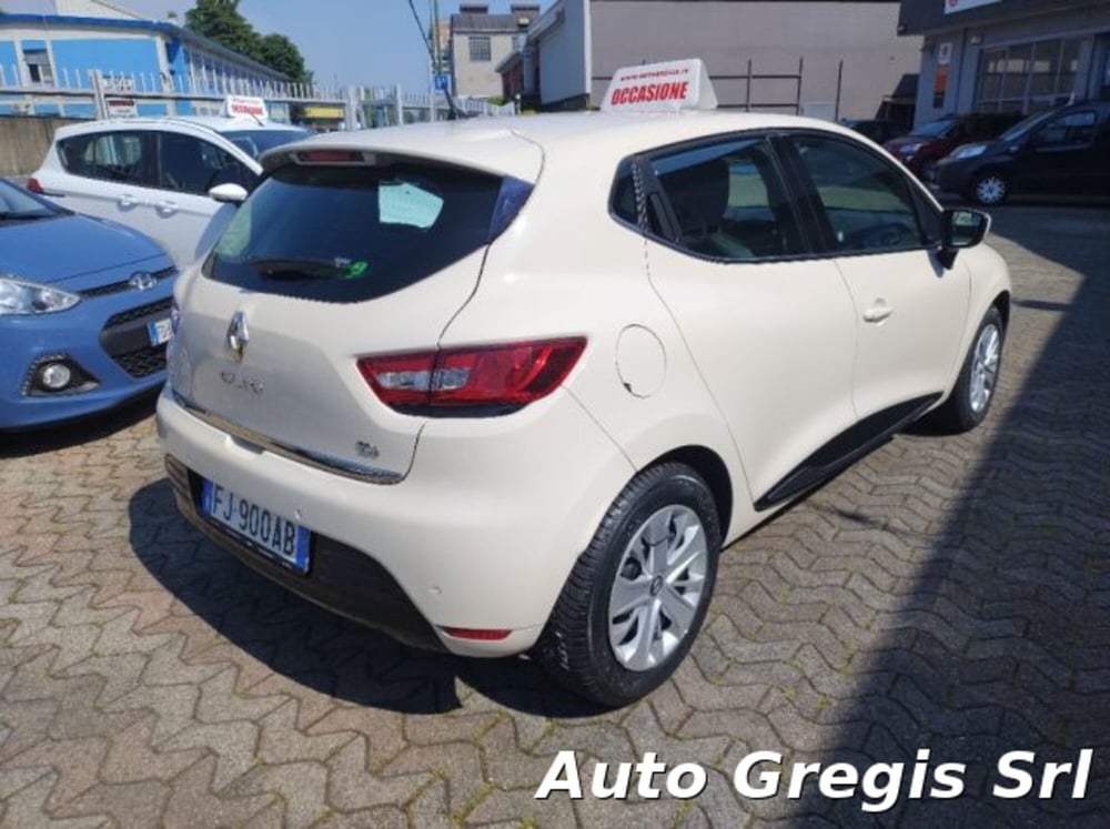 Renault Clio usata a Milano (5)