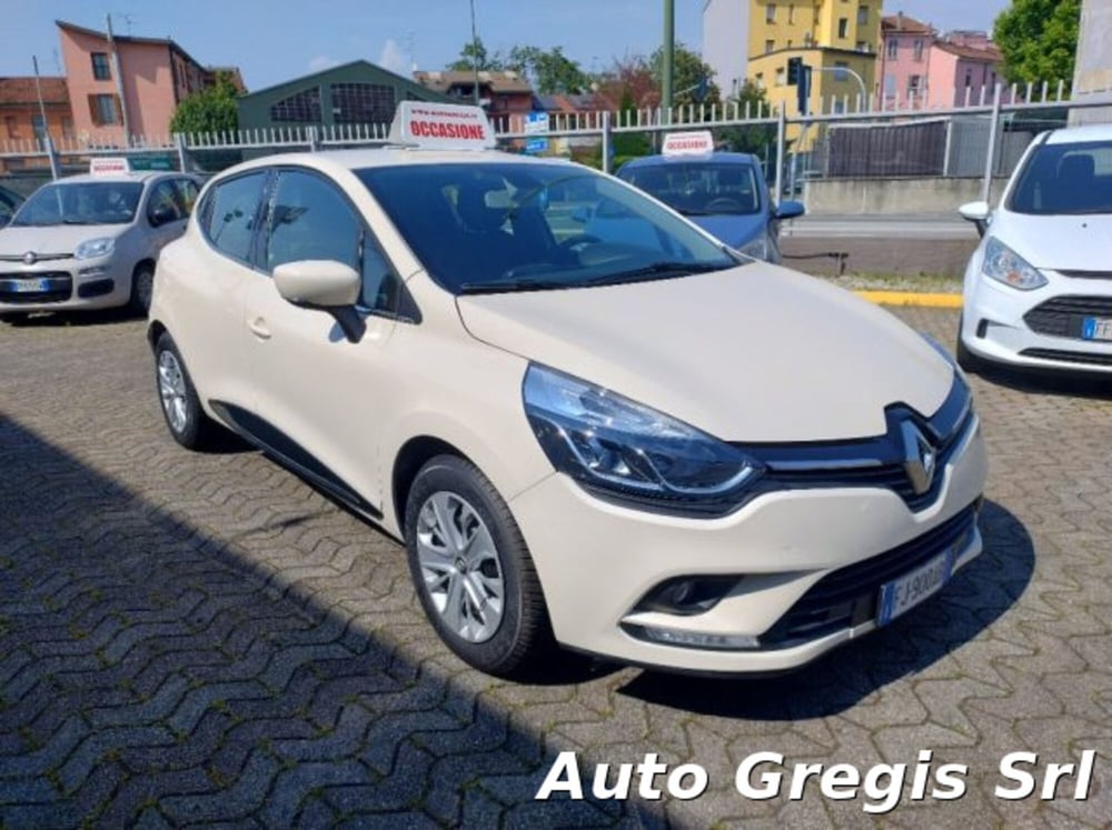 Renault Clio usata a Milano (7)