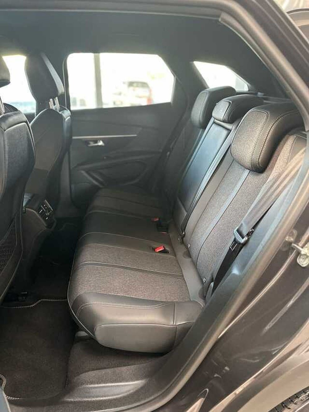 Peugeot 3008 usata a Venezia (13)