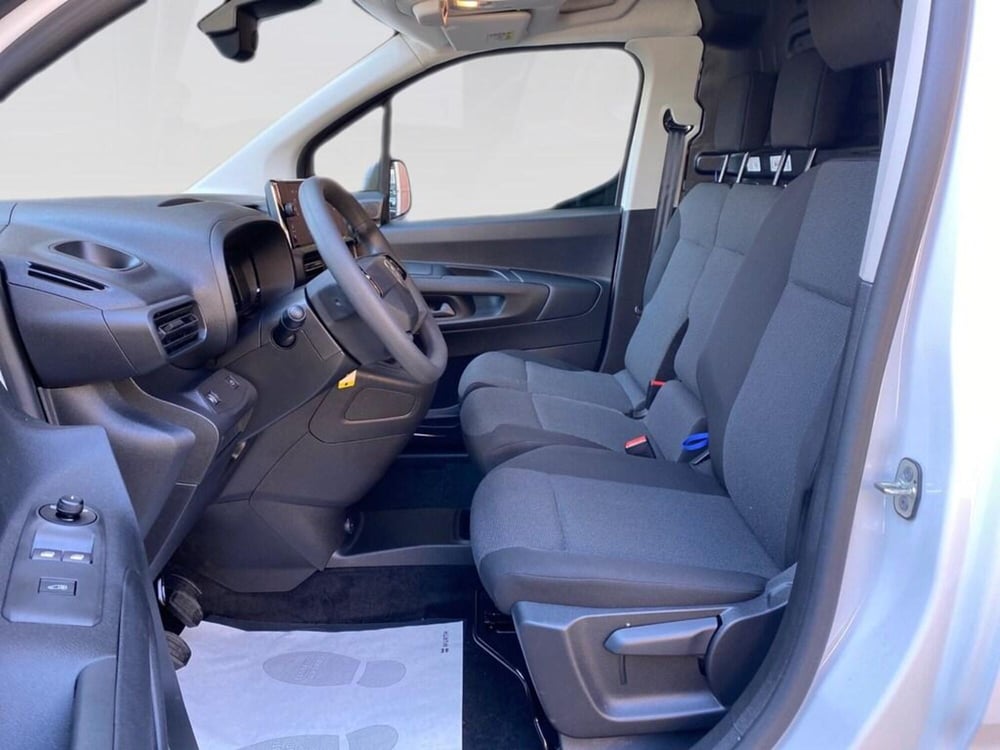 Citroen Berlingo Furgone nuova a Torino (7)