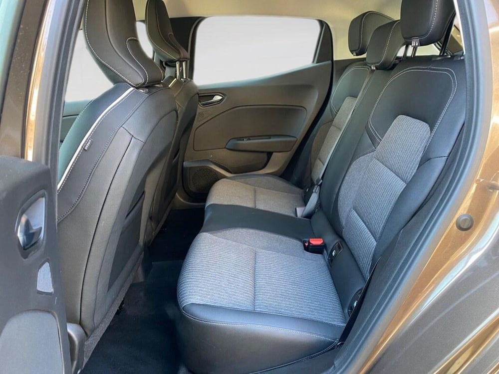 Renault Clio usata a Torino (8)