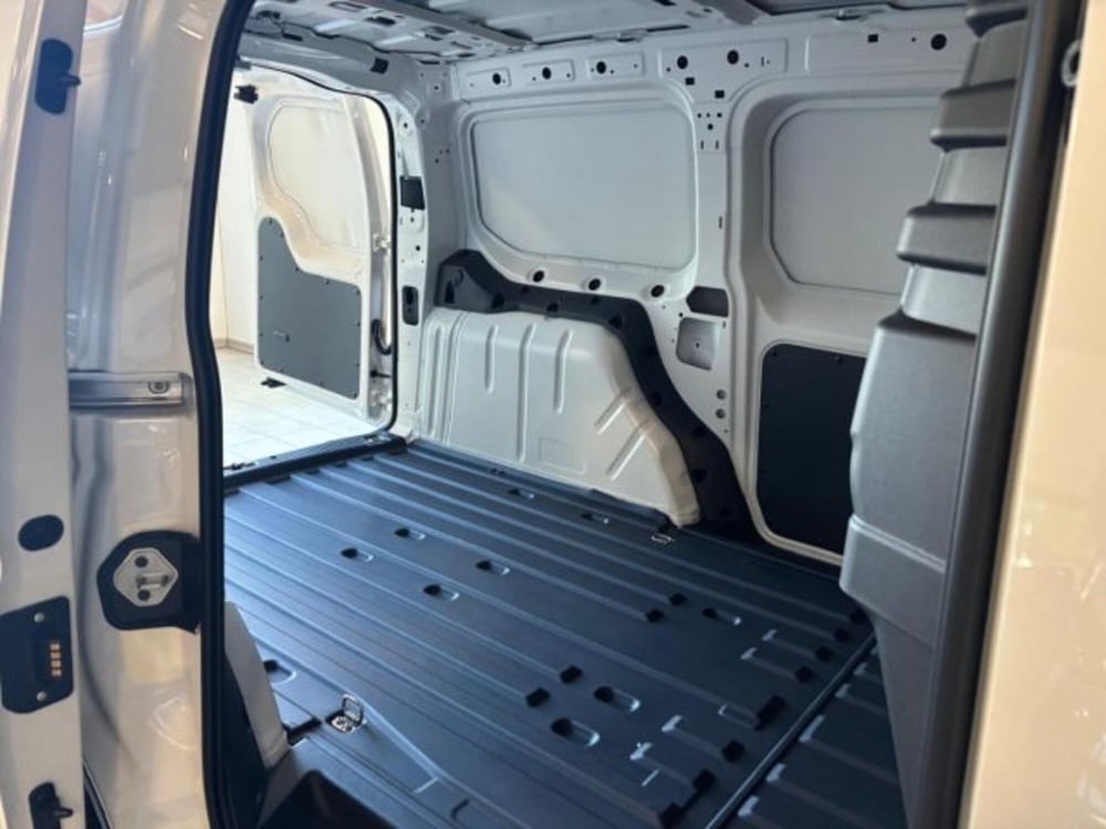 Volkswagen Veicoli Commerciali Caddy nuova a Cuneo (13)